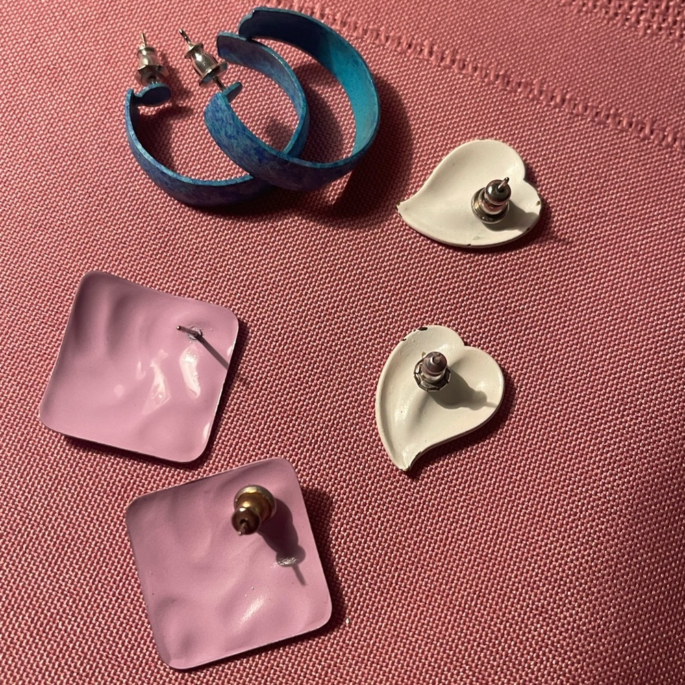 VTG earring bundle - Picture 2 of 2